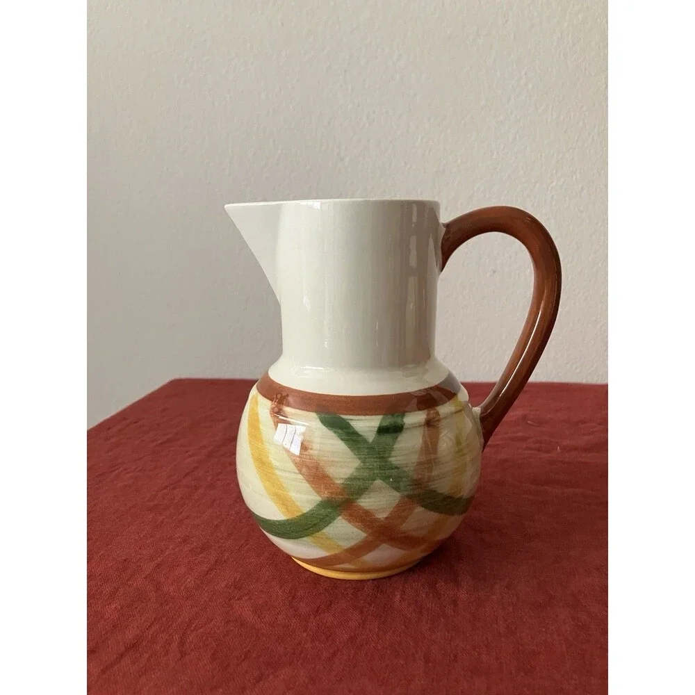Vintage ‘40s/‘50s Vernon Kilns Vernonware Homespun Pitcher/Jug 32 oz. 7